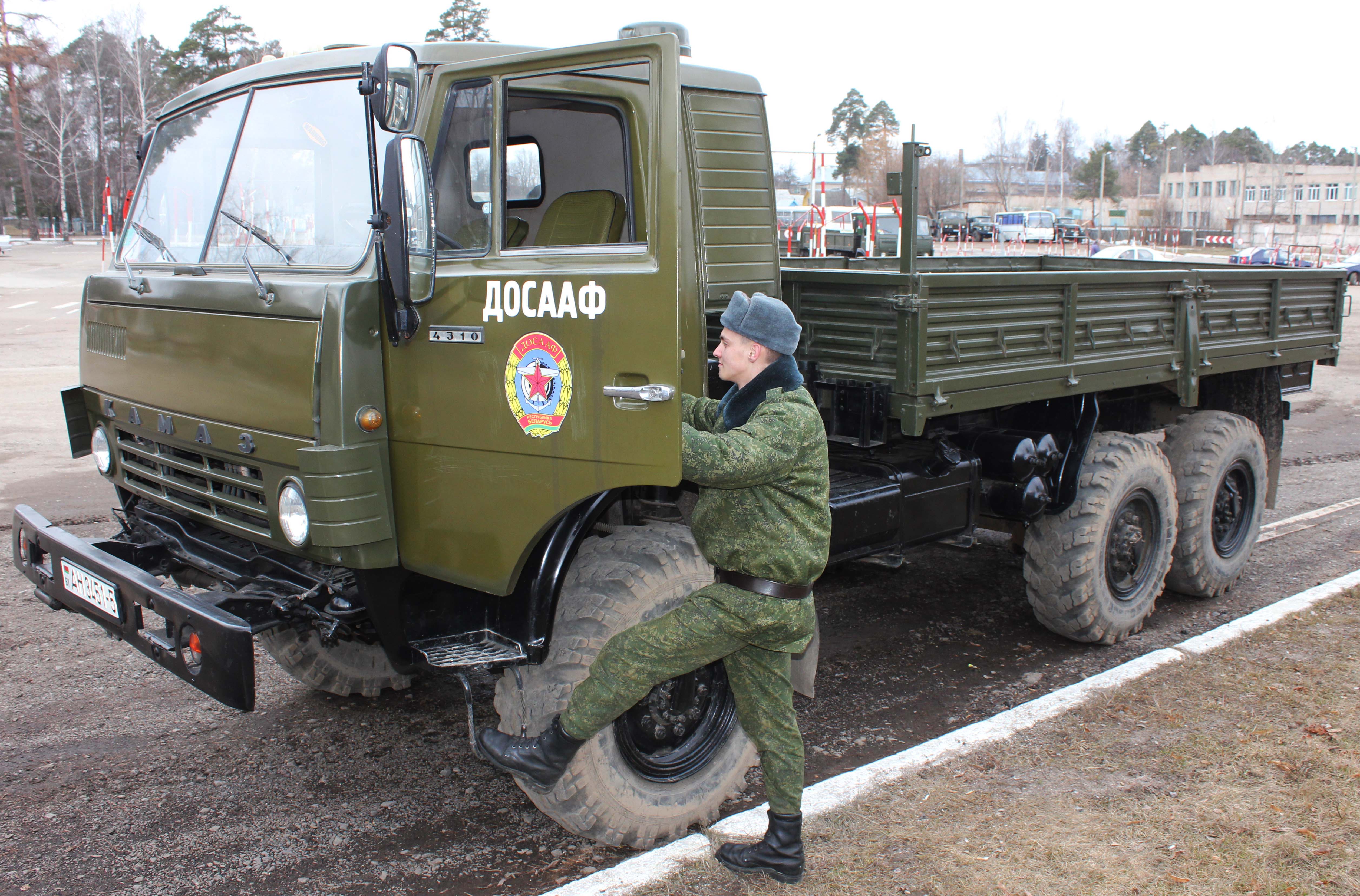 Переподготовка военных водителей — одна из задач Борисовской ООС ДОСААФ